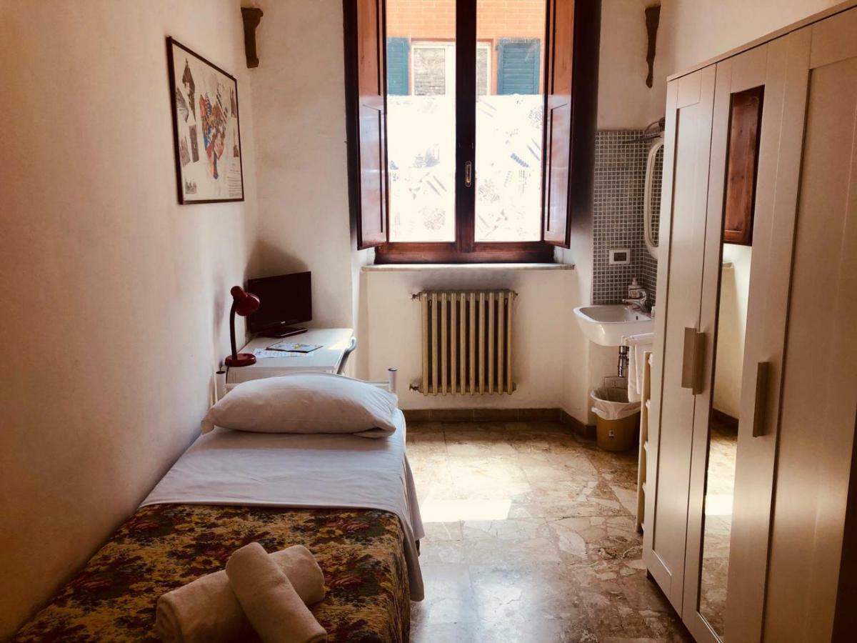 Hostelciompi Siena Eksteriør billede